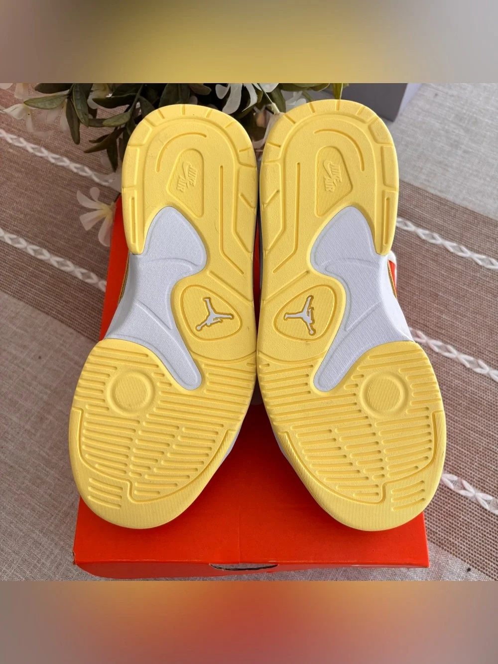 Nike Jordan Stadium 90 GS Sneakers Youth Boys Size 4.5Y